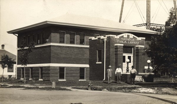 Gibbon Public Library 1913