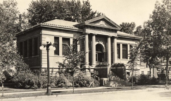 Hastings Public Library 1904