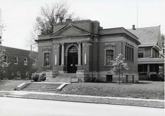 Northeast Branch (Lincoln) Library 1909